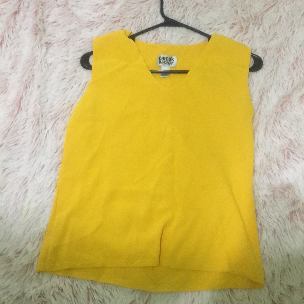 sleeveless, v neck top